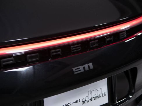 Certified 2023 Porsche 911 50th Anniversary Edition image 36