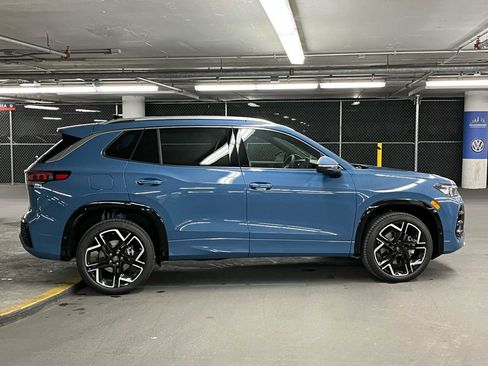New 2026 Volkswagen Tiguan SEL R-Line AWD/4WD image 42