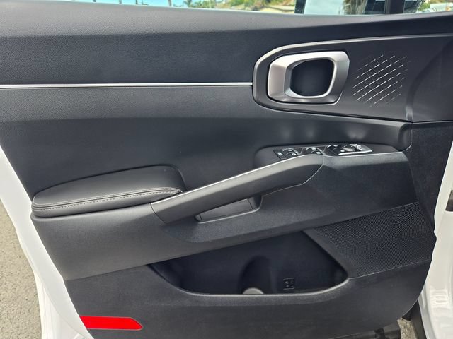 New 2026 Kia Sorento LX FWD image 9