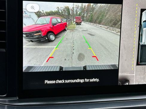 Used 2025 Ford F450 Lariat image 25