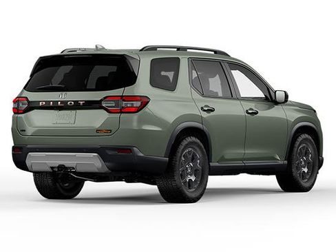 New 2026 Honda Pilot TrailSport image 2