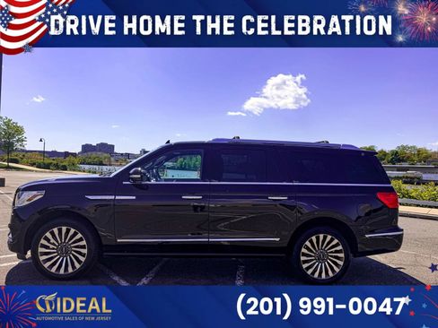 Used 2019 Lincoln Navigator L Reserve w/ Cargo Package AWD/4WD image 4