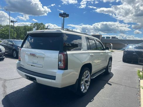 Used 2015 GMC Yukon SLT w/ Open Road Package AWD/4WD image 4