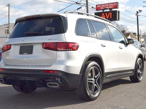 Used 2022 Mercedes-Benz GLB 250 4MATIC w/ AMG Line image 10