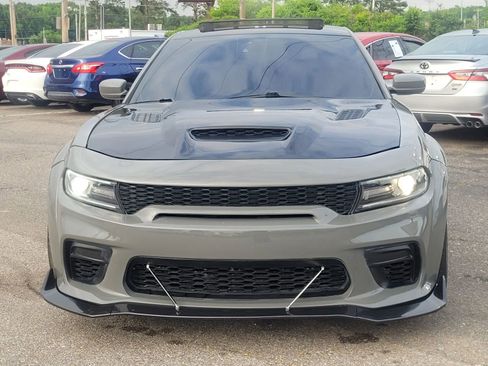Used 2016 Dodge Charger R/T Scat Pack w/ Technology Group RWD image 3