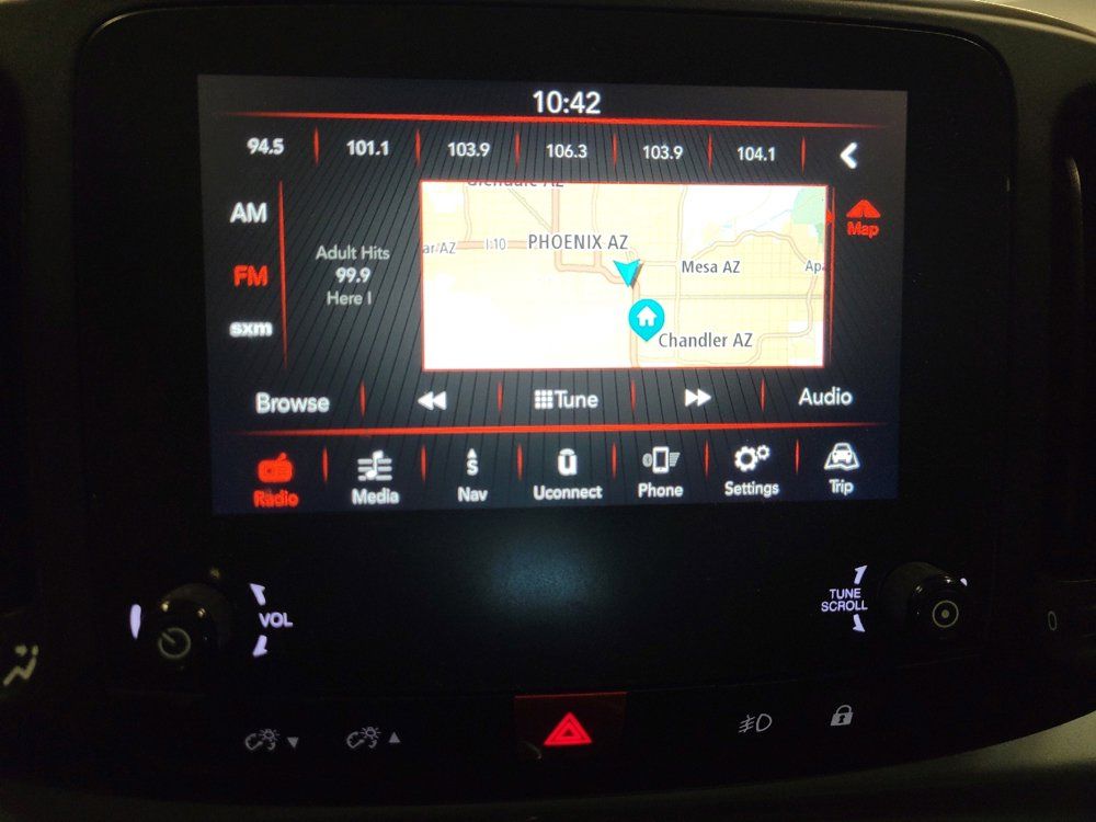 Used 2019 FIAT 500L Lounge FWD image 25