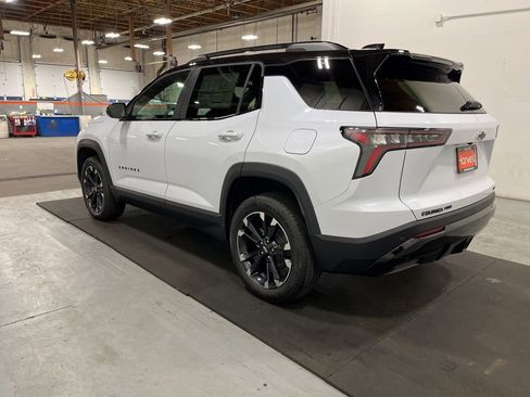 New 2026 Chevrolet Equinox RS w/ Convenience Package III image 5