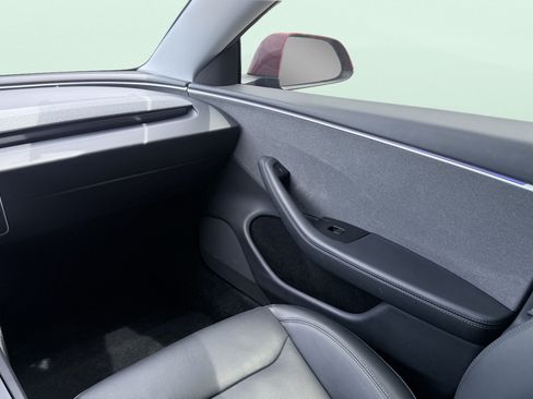 Used 2025 Tesla Model 3 Long Range RWD image 49