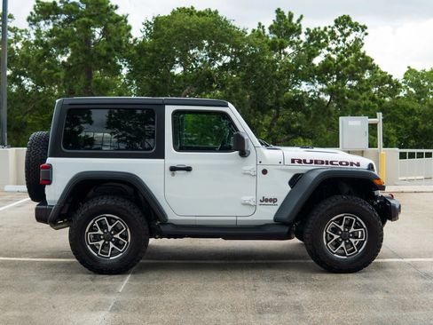Used 2026 Jeep Wrangler Rubicon w/ Safety Group AWD/4WD image 8