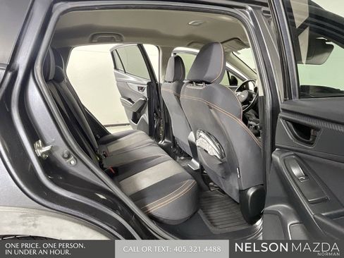 Used 2018 Subaru Crosstrek 2.0i Premium image 15