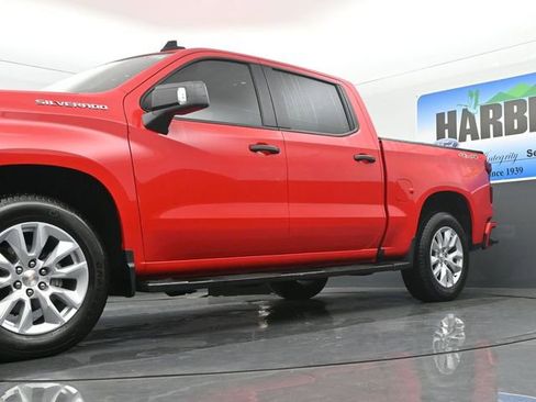 Used 2022 Chevrolet Silverado 1500 Custom image 17