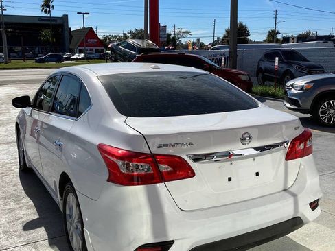 Used 2019 Nissan Sentra SV image 7