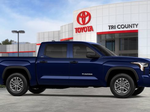 New 2026 Toyota Tundra SR5 AWD/4WD image 13