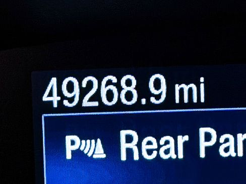 Used 2021 Ford Escape SE image 34