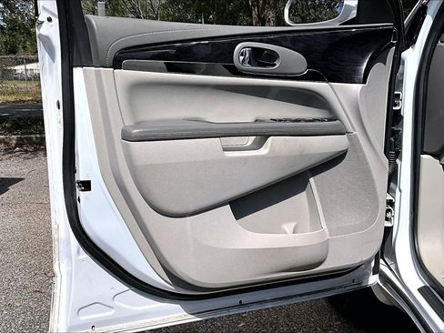 Used 2017 Buick Enclave Convenience w/ Trailering Package image 17