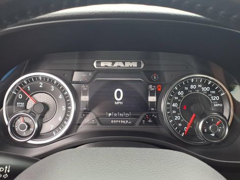 Certified 2023 RAM 1500 Big Horn AWD/4WD image 6