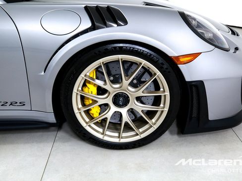 Used 2018 Porsche 911 GT2 RS w/ Weissach Package RWD image 27