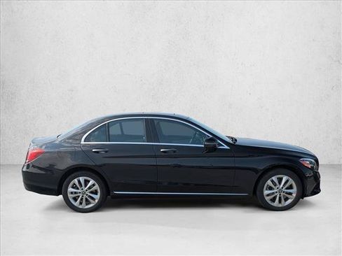 Used 2019 Mercedes-Benz C 300 4MATIC Sedan image 4
