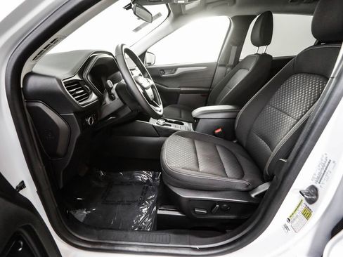 Used 2024 Ford Escape Active image 14