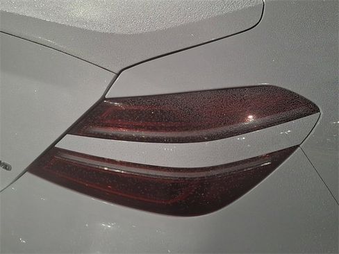 Used 2023 Genesis G70 2.0T image 19