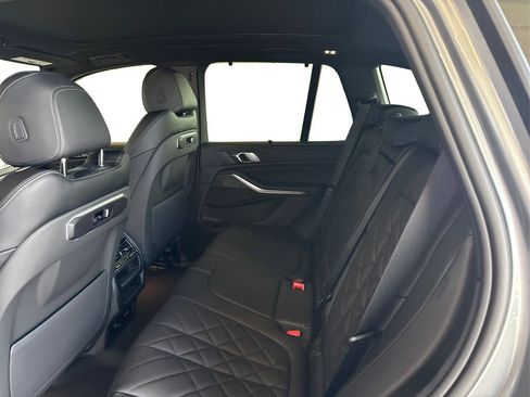 New 2026 BMW X5 sDrive40i image 10