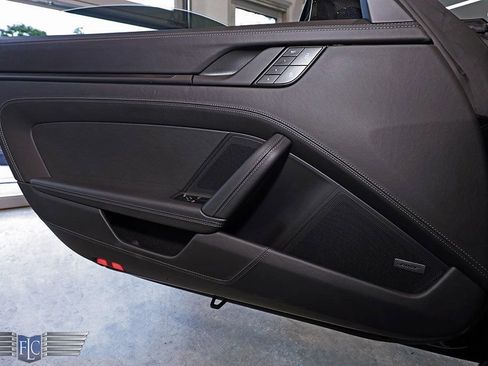 Used 2022 Porsche 911 50th Anniversary Edition image 17