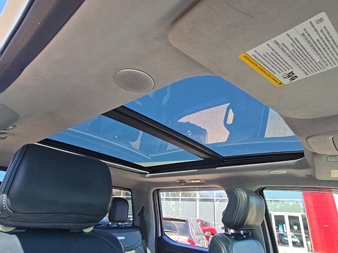 Used 2022 Ford F150 Limited image 38