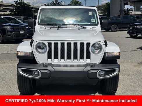 Used 2023 Jeep Wrangler Unlimited Sahara AWD/4WD image 7