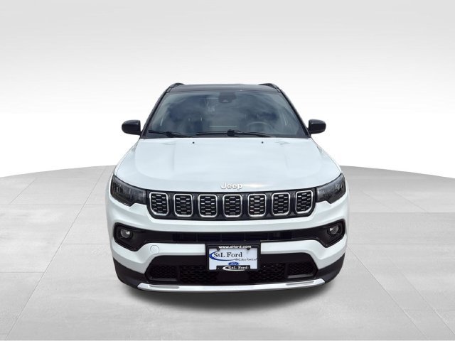 Used 2025 Jeep Compass Limited AWD/4WD image 16