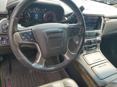 Certified 2016 GMC Yukon Denali RWD image 19