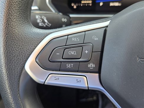 Certified 2022 Volkswagen Tiguan S image 25