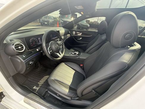 Used 2019 Mercedes-Benz E 300 4MATIC image 10