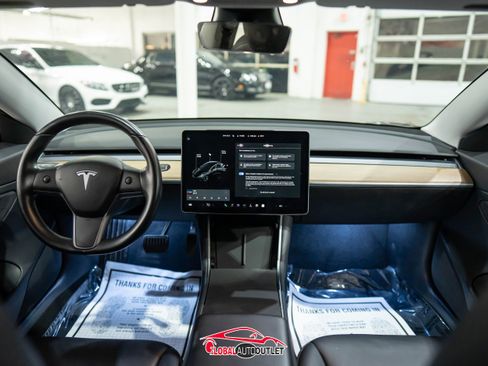 Used 2019 Tesla Model 3 Long Range image 14