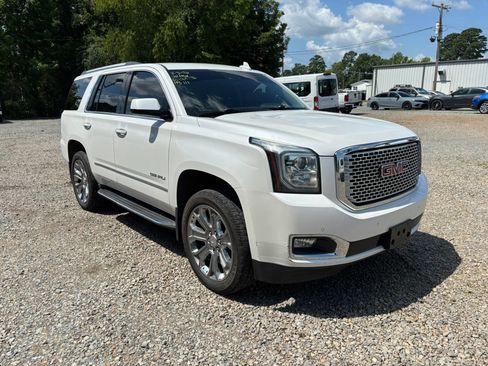 Used 2016 GMC Yukon Denali w/ Open Road Package RWD image 6