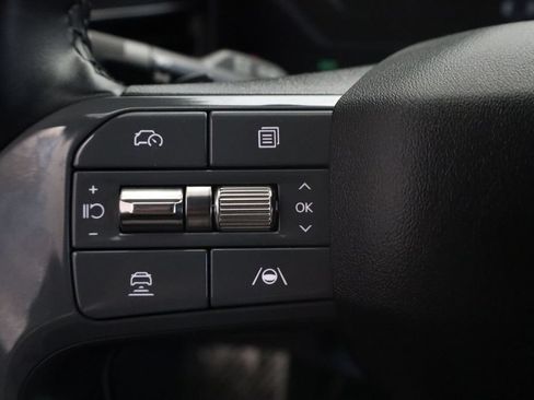 Certified 2024 Kia EV9 GT-Line AWD/4WD image 23