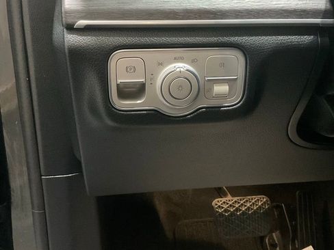 Used 2020 Mercedes-Benz GLE 350 4MATIC image 8