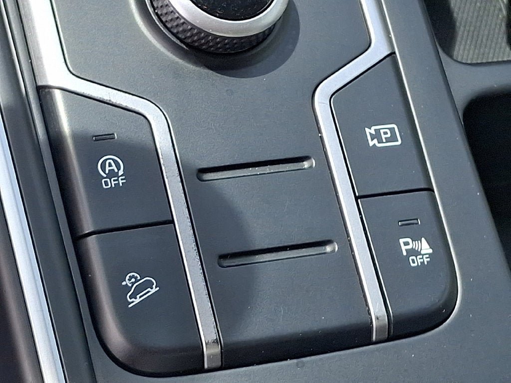 Used 2023 Kia Sorento S FWD image 26