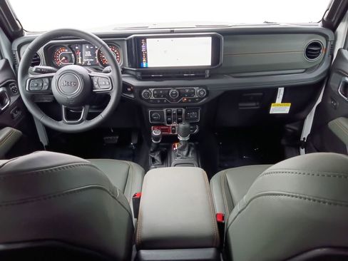 New 2026 Jeep Gladiator Mojave AWD/4WD image 3