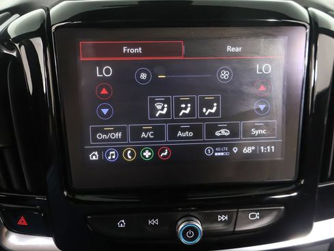 Used 2023 Chevrolet Traverse LT FWD image 48
