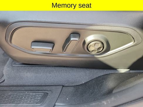 Used 2023 Jeep Grand Cherokee 4WD 4xe image 23