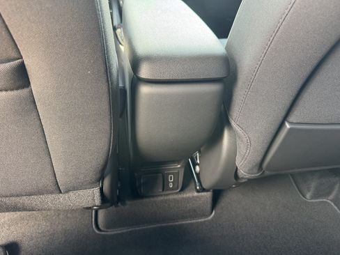 New 2026 Chevrolet TrailBlazer LT w/ Convenience Package FWD image 15