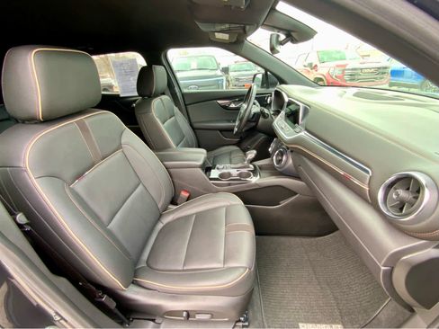 Used 2022 Chevrolet Blazer Premier image 23