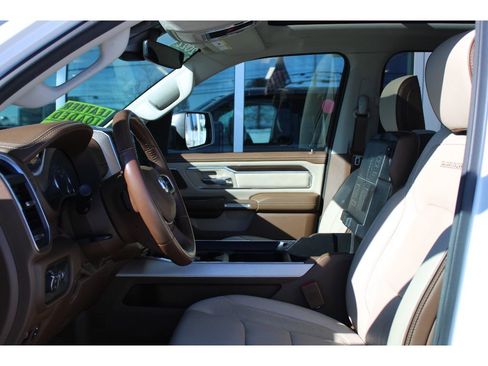 Certified 2022 RAM 1500 Laramie image 12