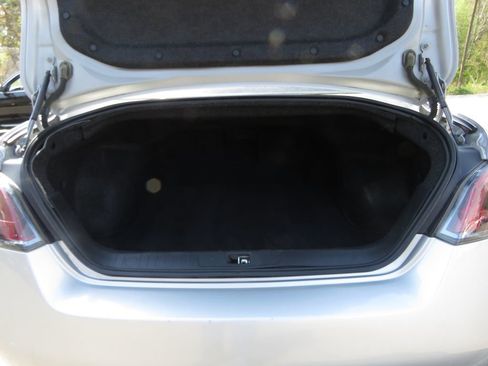 Used 2014 Nissan Maxima 3.5 SV w/ Premium Package FWD image 17