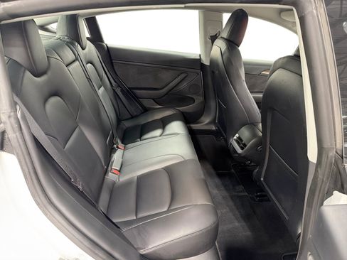Certified 2023 Tesla Model 3 Long Range AWD/4WD image 11