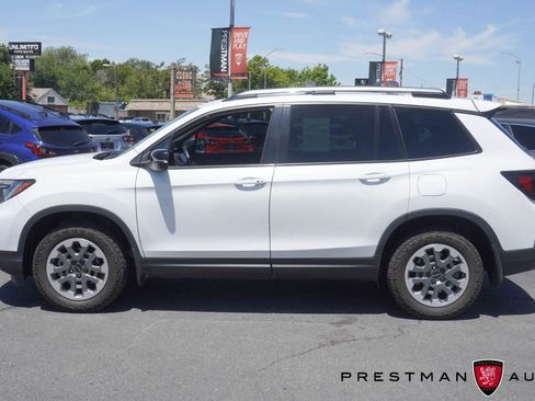 Used 2024 Honda Passport TrailSport image 20