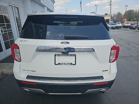 Used 2023 Ford Explorer Limited w/ Hybrid Equipment Group 310A AWD/4WD image 5