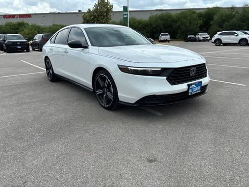 Used 2026 Honda Accord Sport image 7