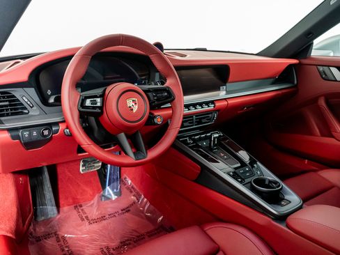 Used 2025 Porsche 911 Carrera S w/ Premium Package image 2