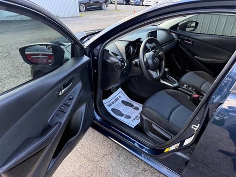 Used 2016 Scion iA FWD image 14